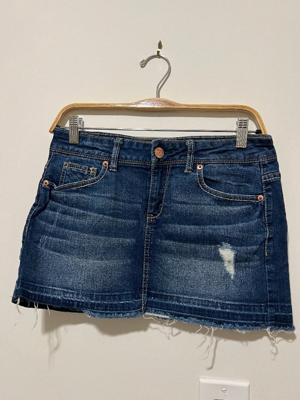 Jean mini skirt